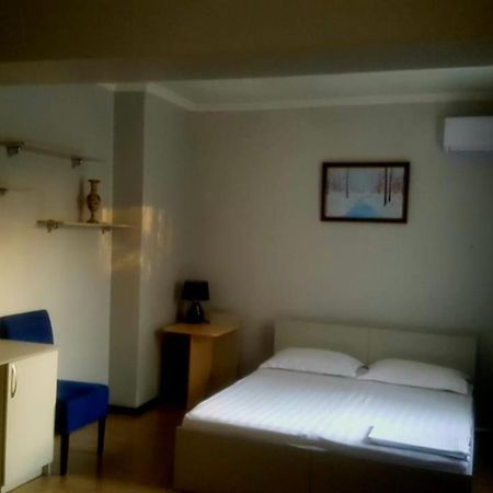 R.Street Hotel 알마티 외부 사진